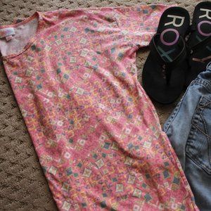 LuLaRoe Irma Top, Salmon/Pink, XS